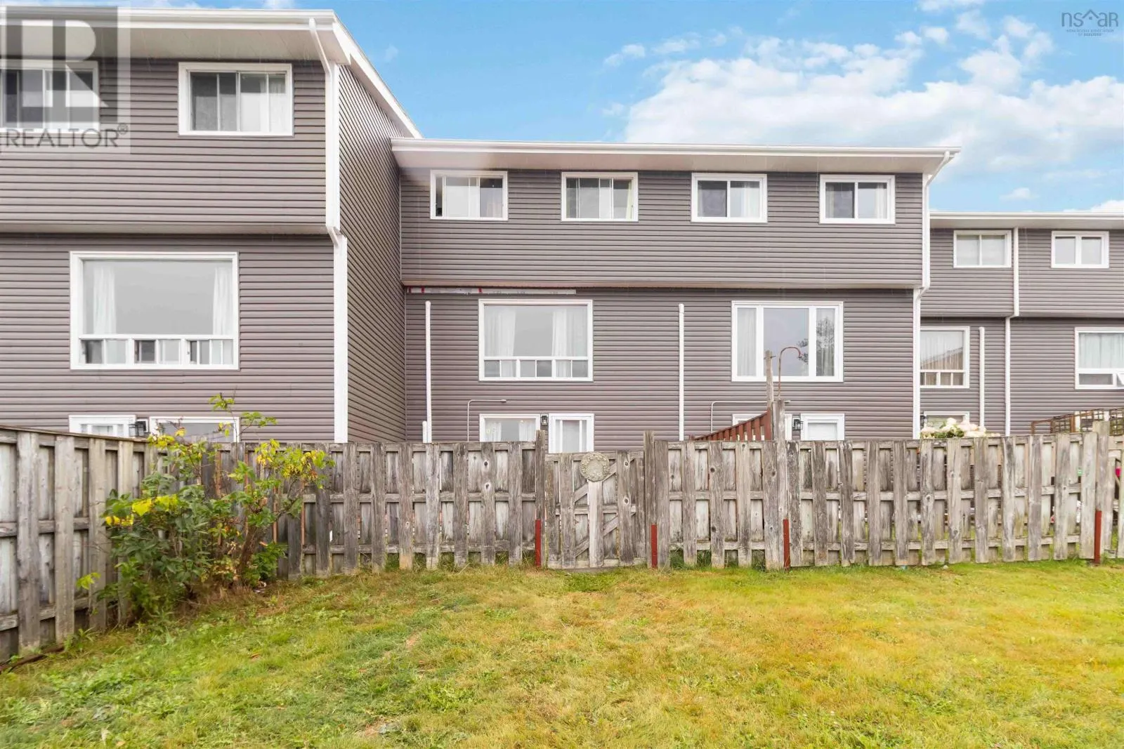 11D Arklow Drive