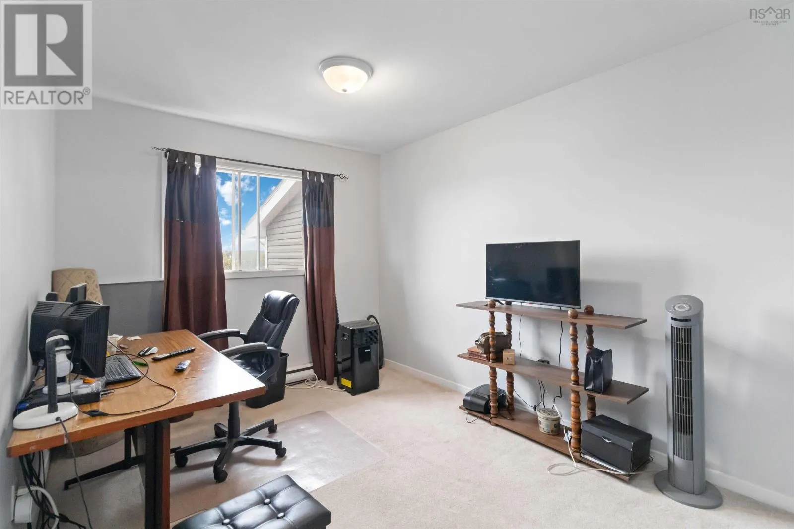 11D Arklow Drive