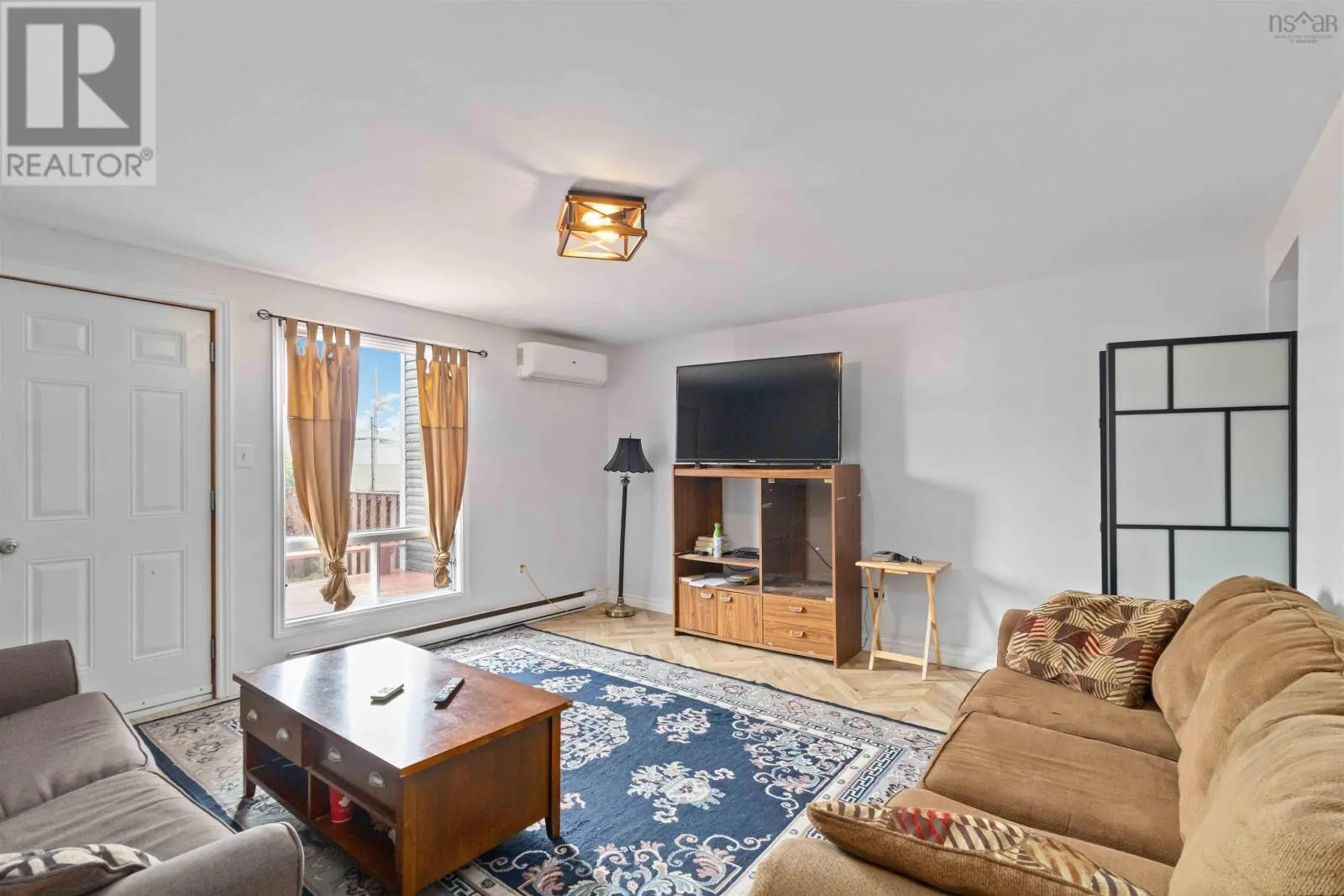 11D Arklow Drive