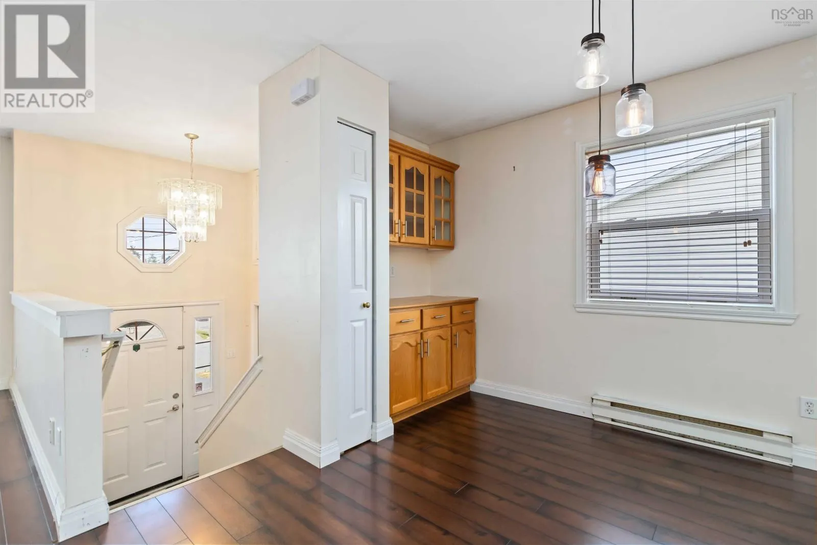 55 Thorncrest Court