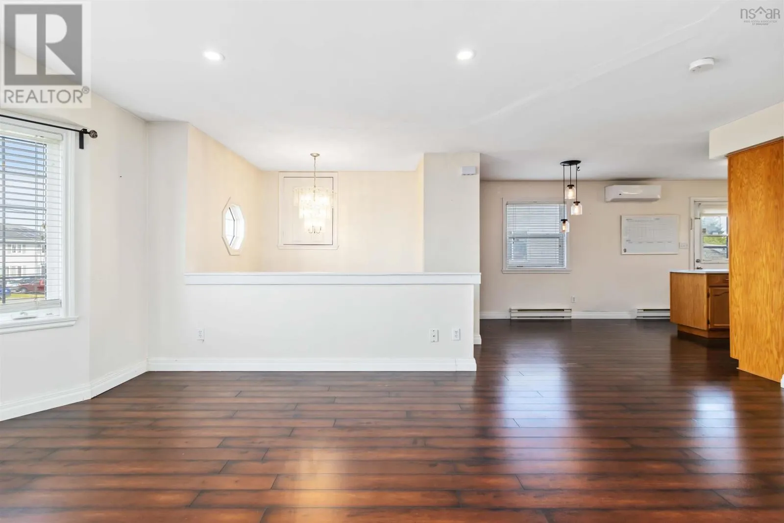 55 Thorncrest Court