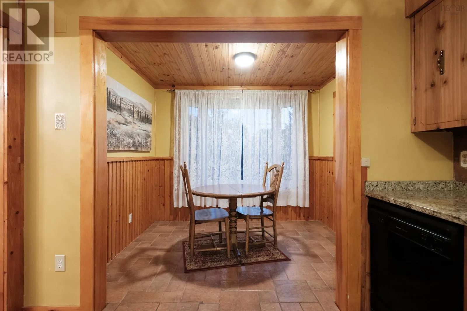 1645 St. Margaret's Bay Road