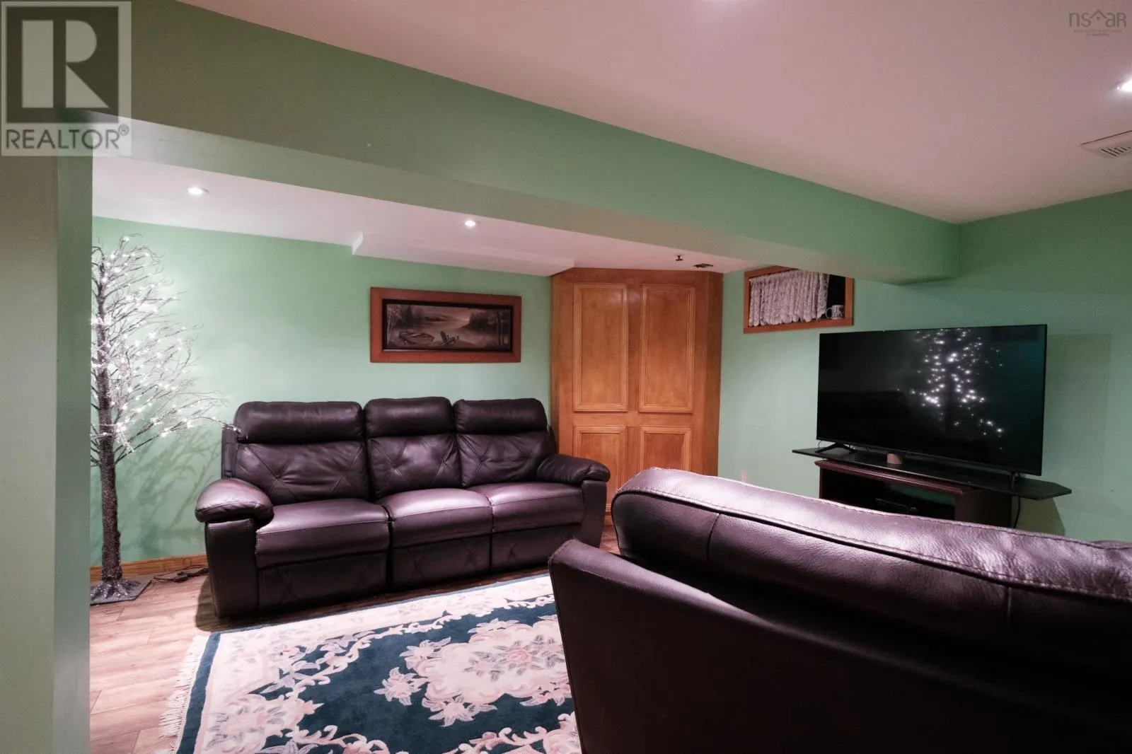 1645 St. Margaret's Bay Road