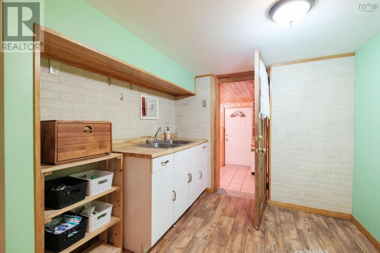 1645 St. Margaret's Bay Road