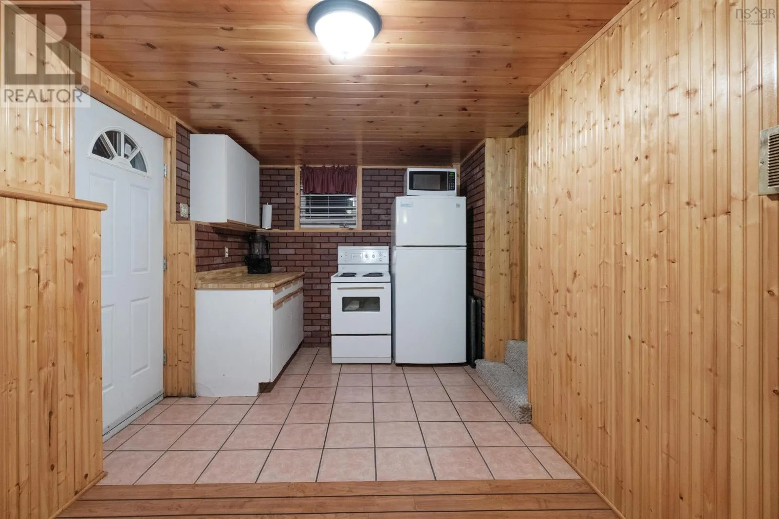 1645 St. Margaret's Bay Road