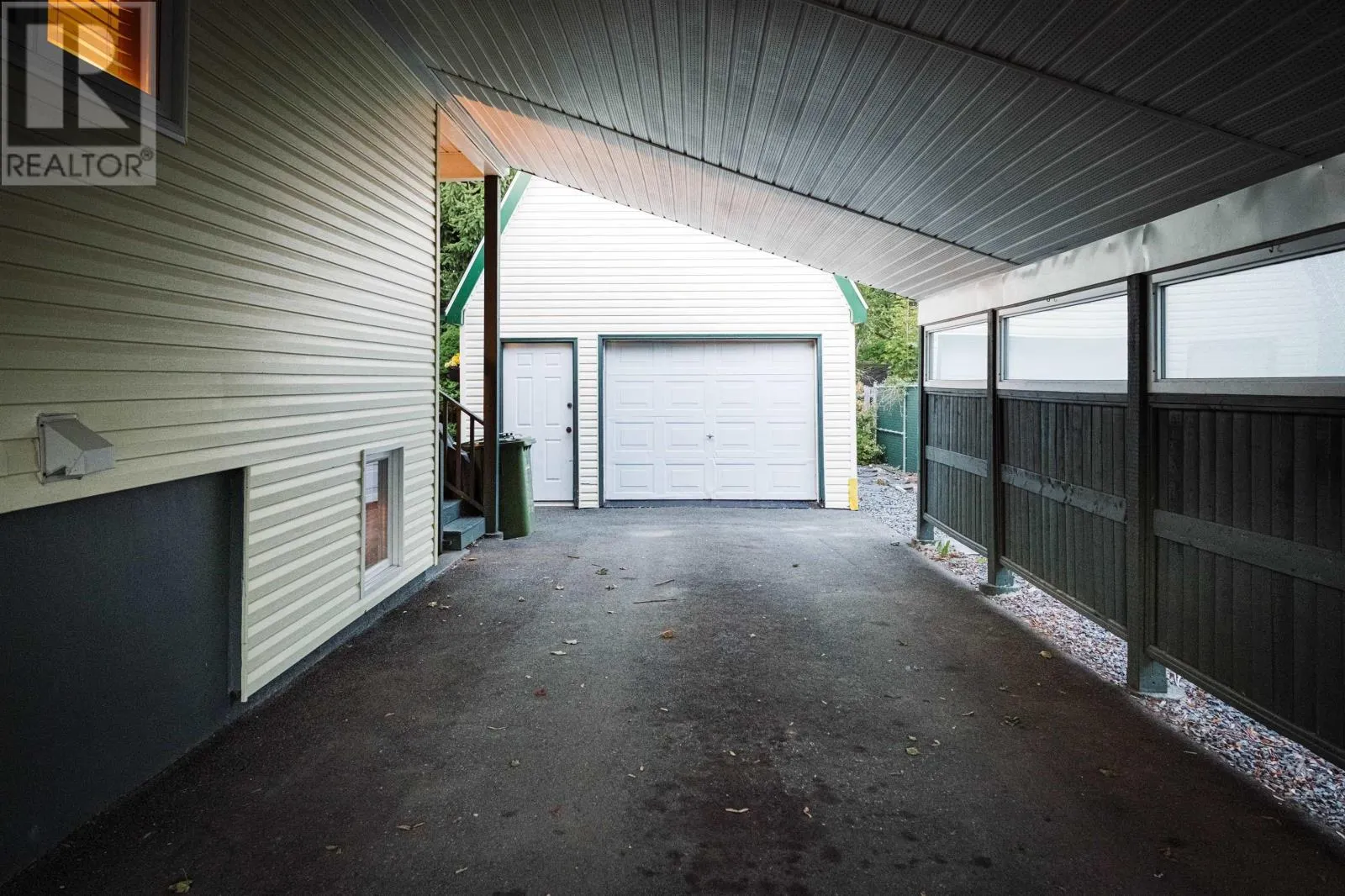 1645 St. Margaret's Bay Road