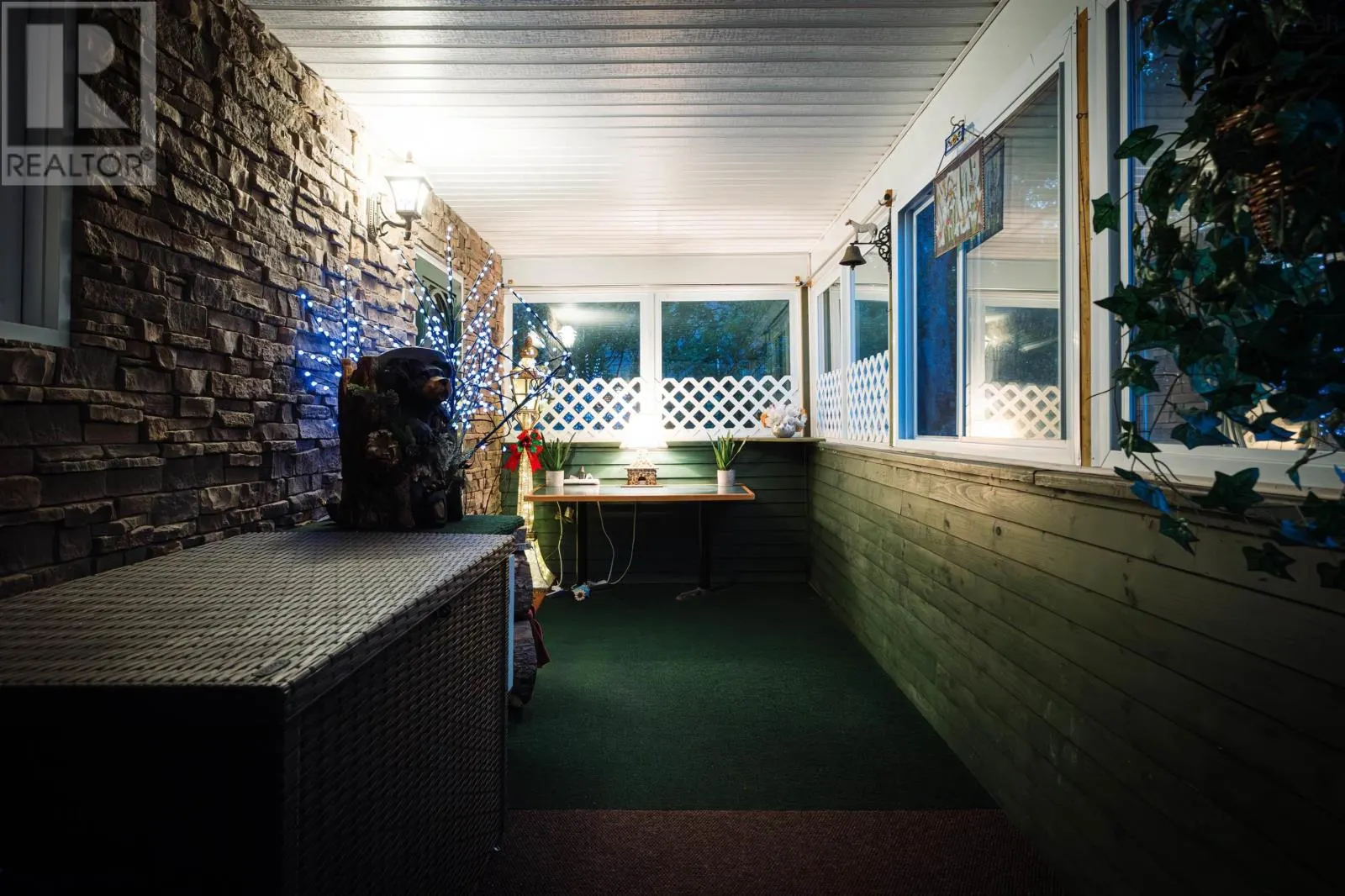 1645 St. Margaret's Bay Road
