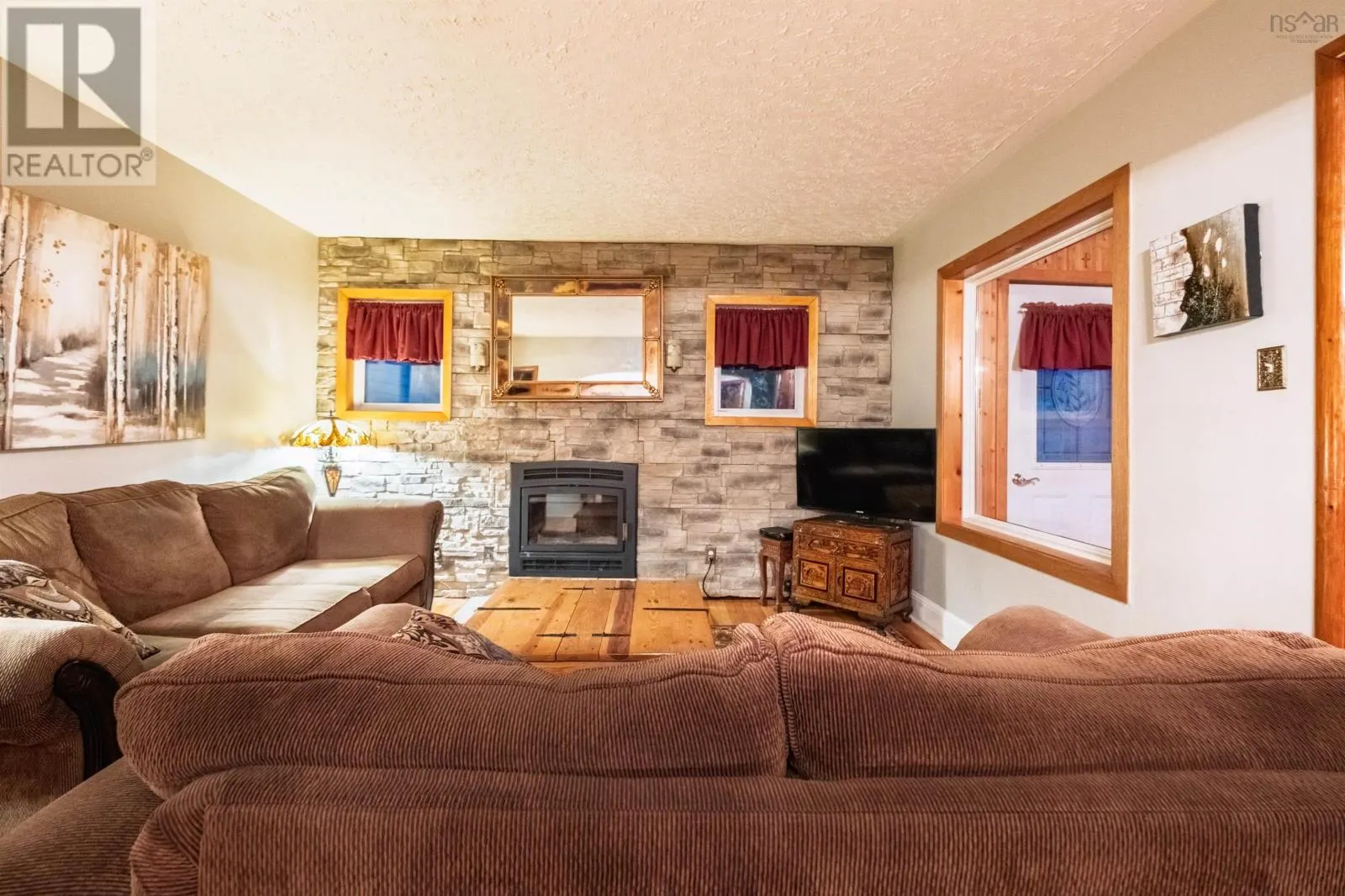 1645 St. Margaret's Bay Road
