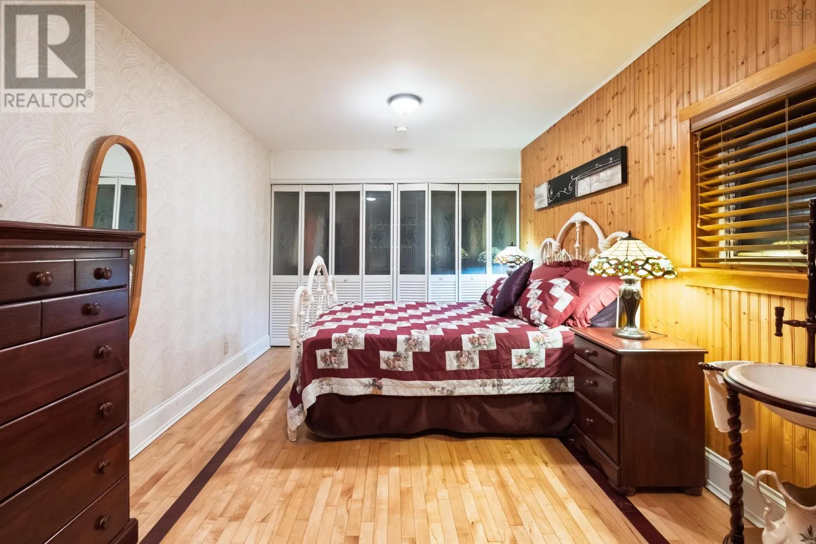 1645 St. Margaret's Bay Road