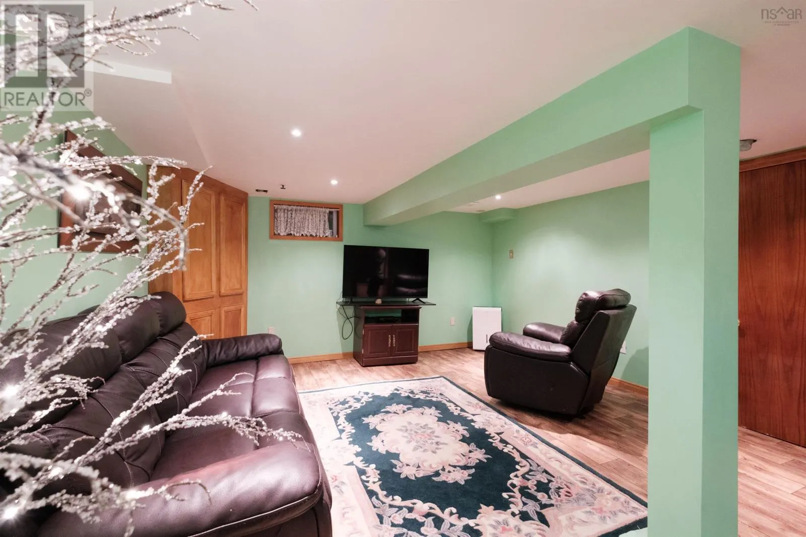 1645 St. Margaret's Bay Road