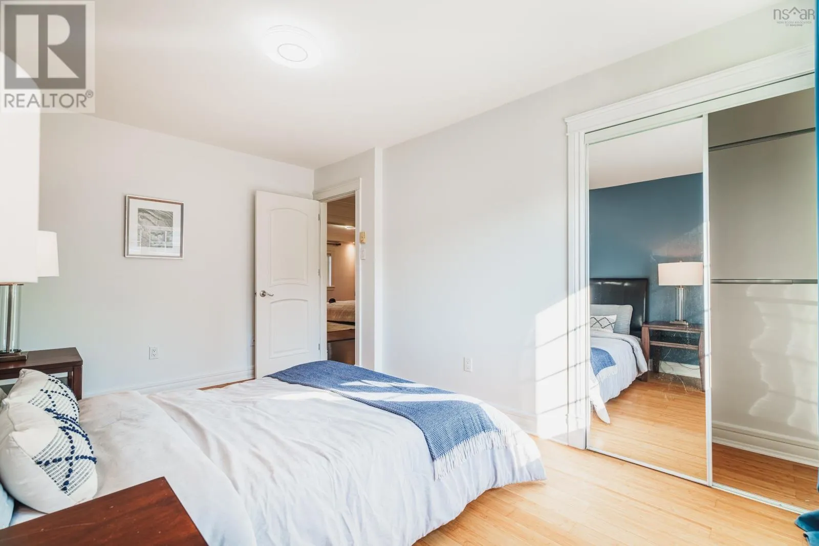 11 Laurentian Drive