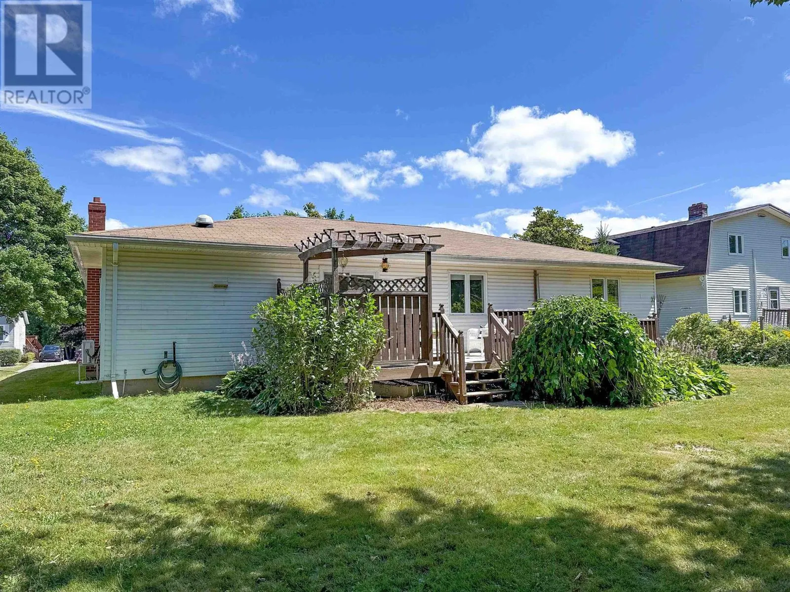 57 Lori-Dale Avenue