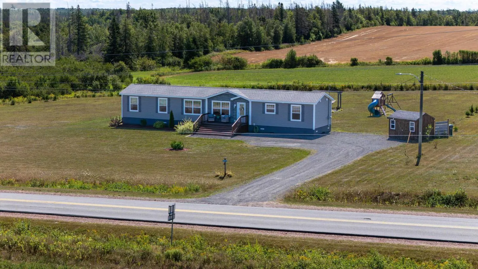 3272  48 Road