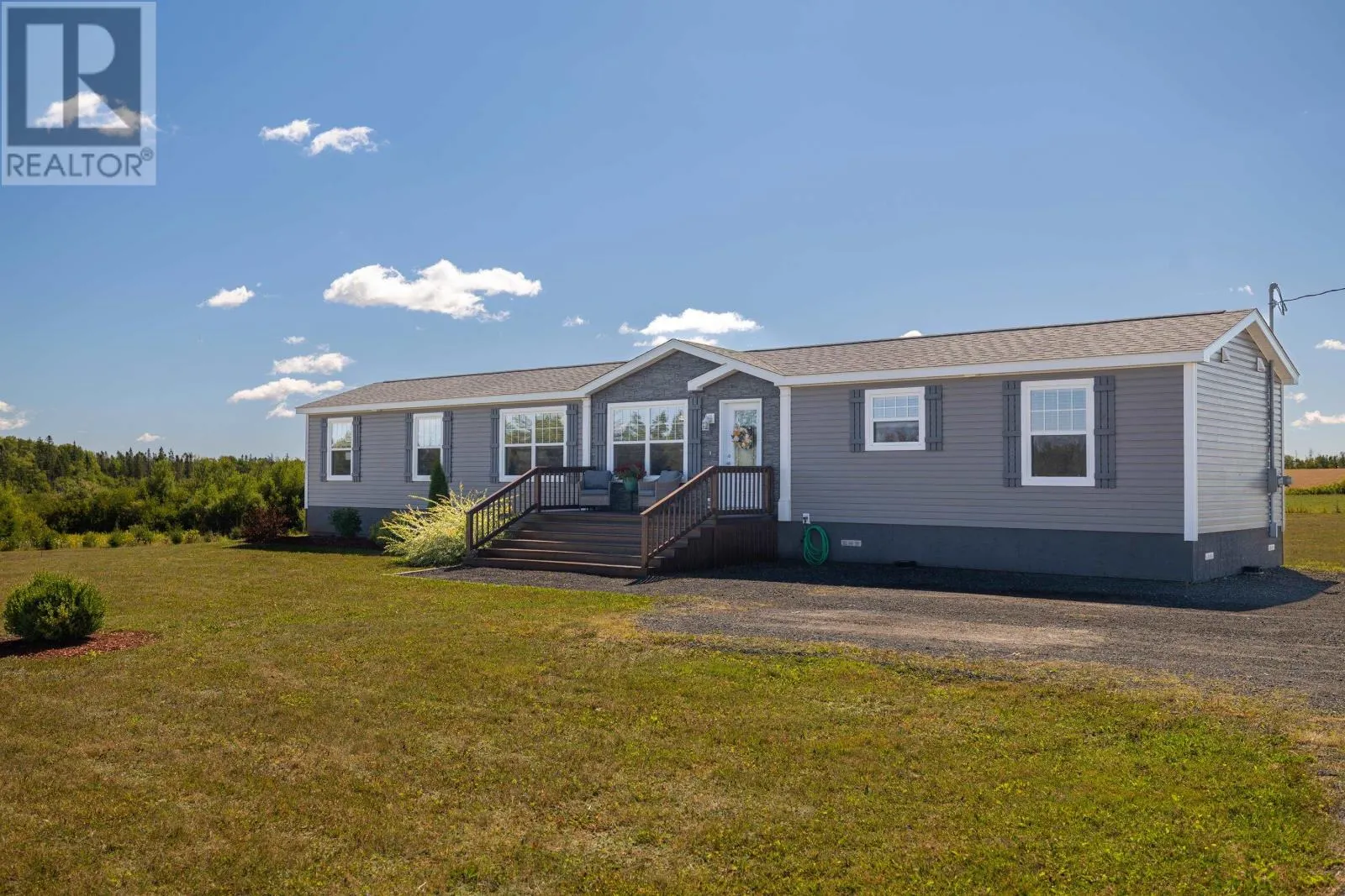 3272  48 Road