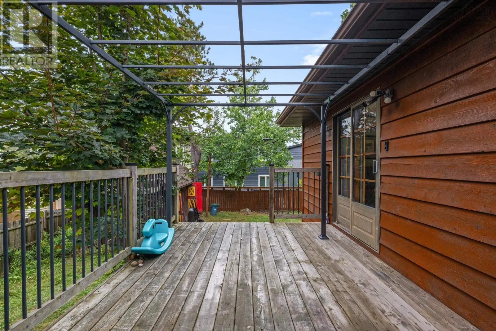 9 Monique Avenue