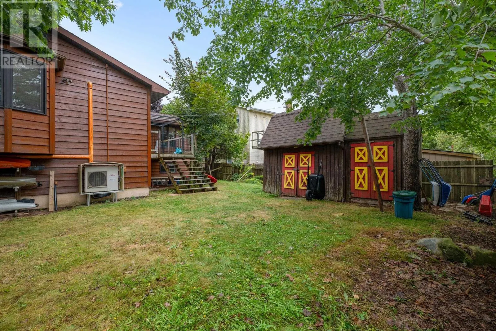 9 Monique Avenue