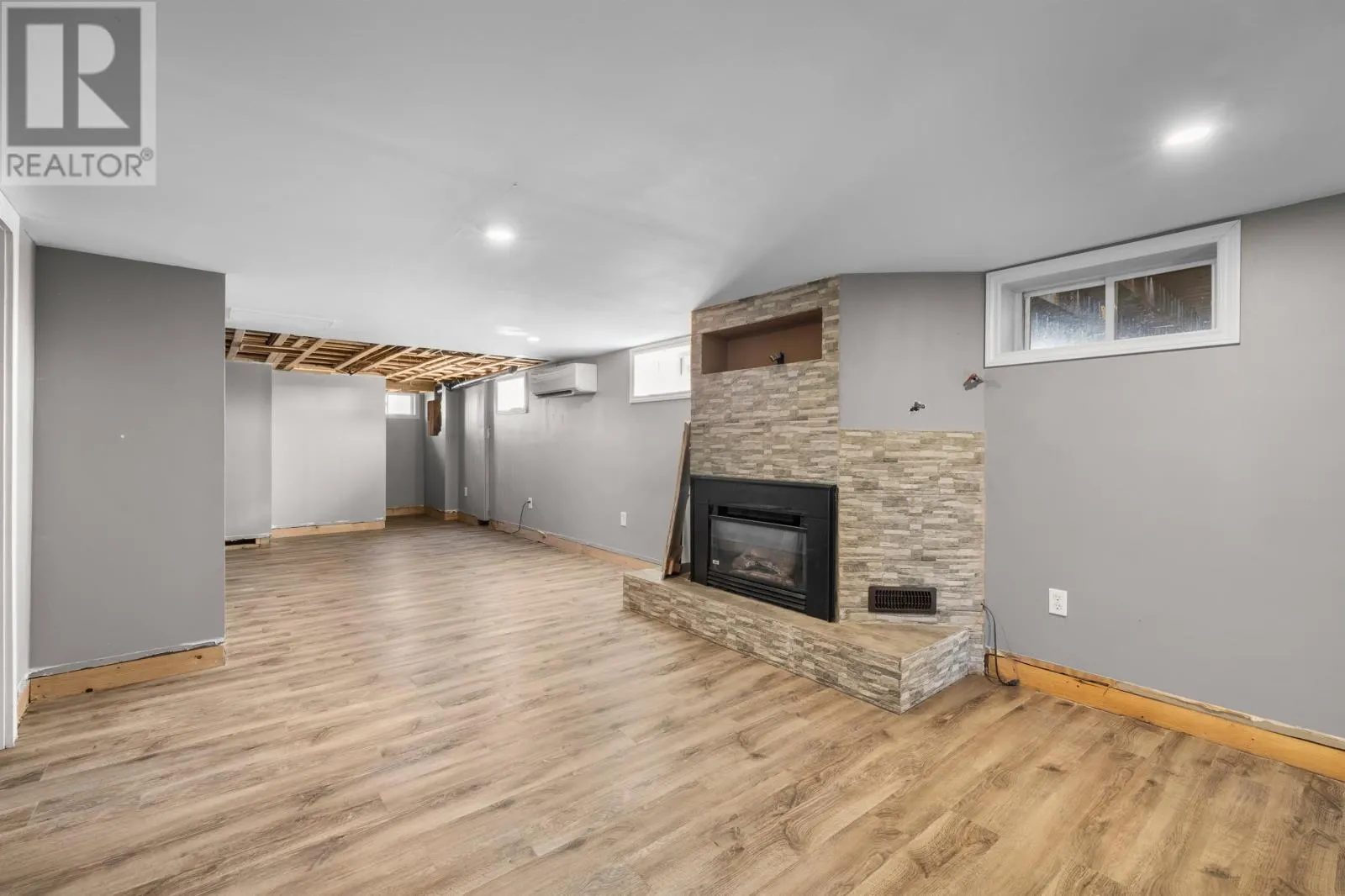 324 Winsloe Road