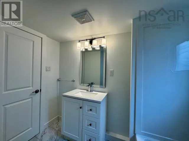 349 Ioney Hill