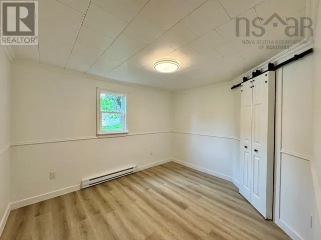 349 Ioney Hill