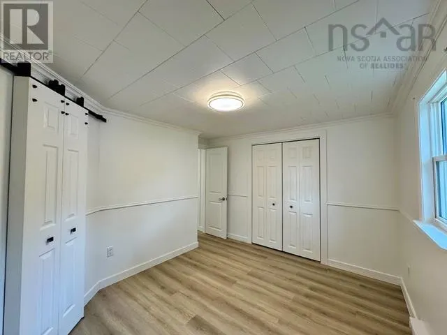 349 Ioney Hill