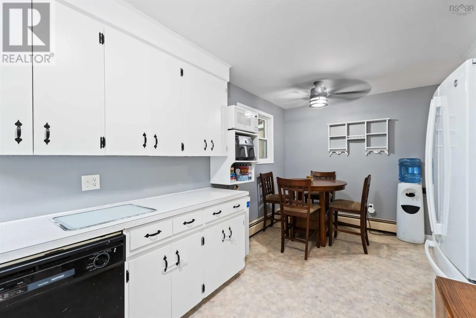 1403 Princess Cres Crescent