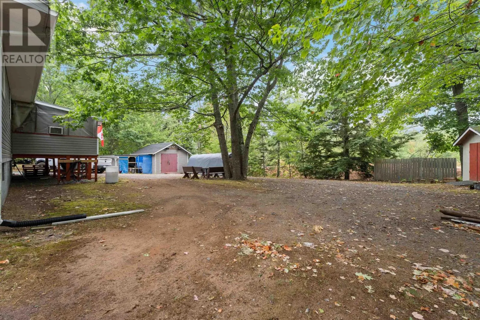 1403 Princess Cres Crescent