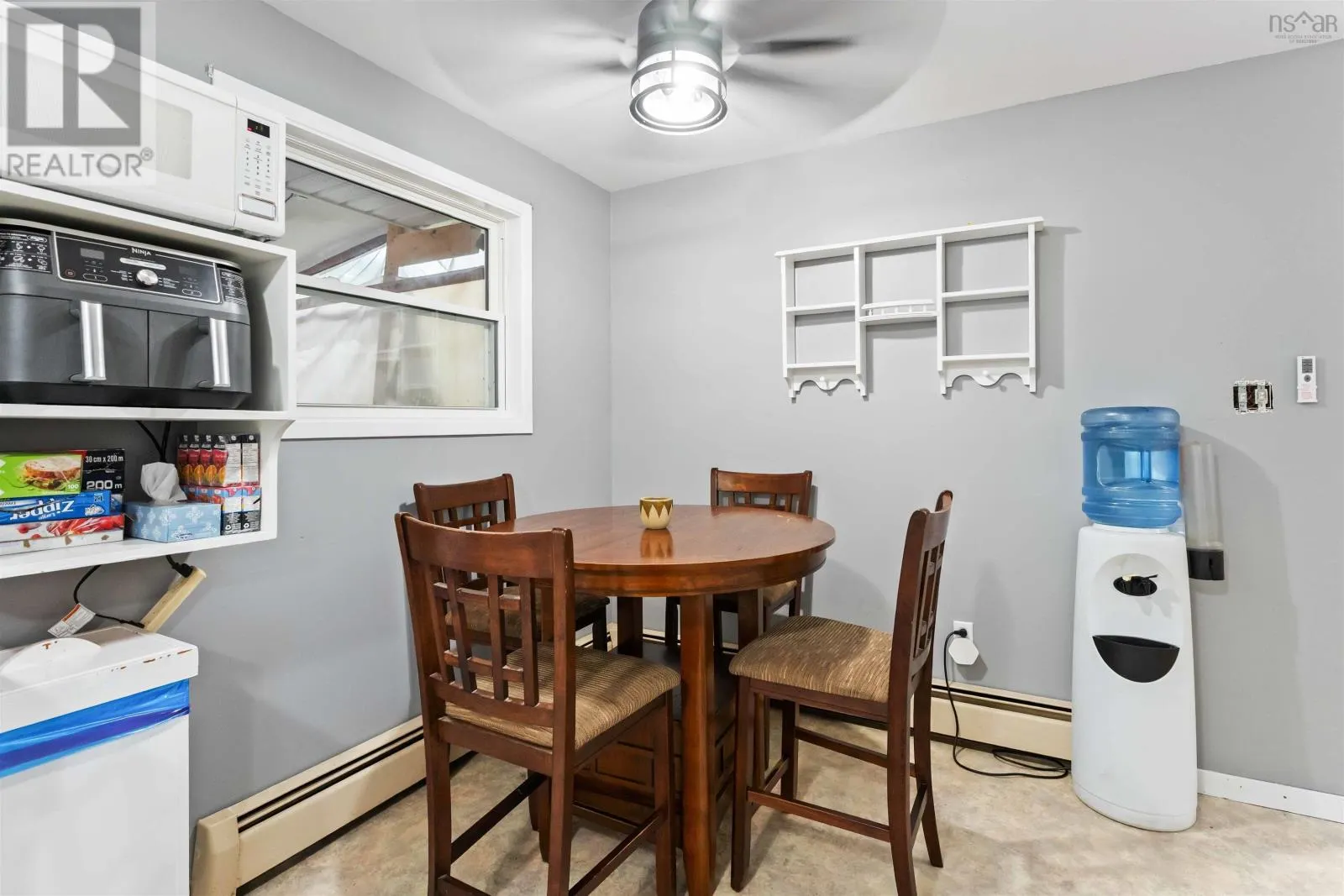 1403 Princess Cres Crescent