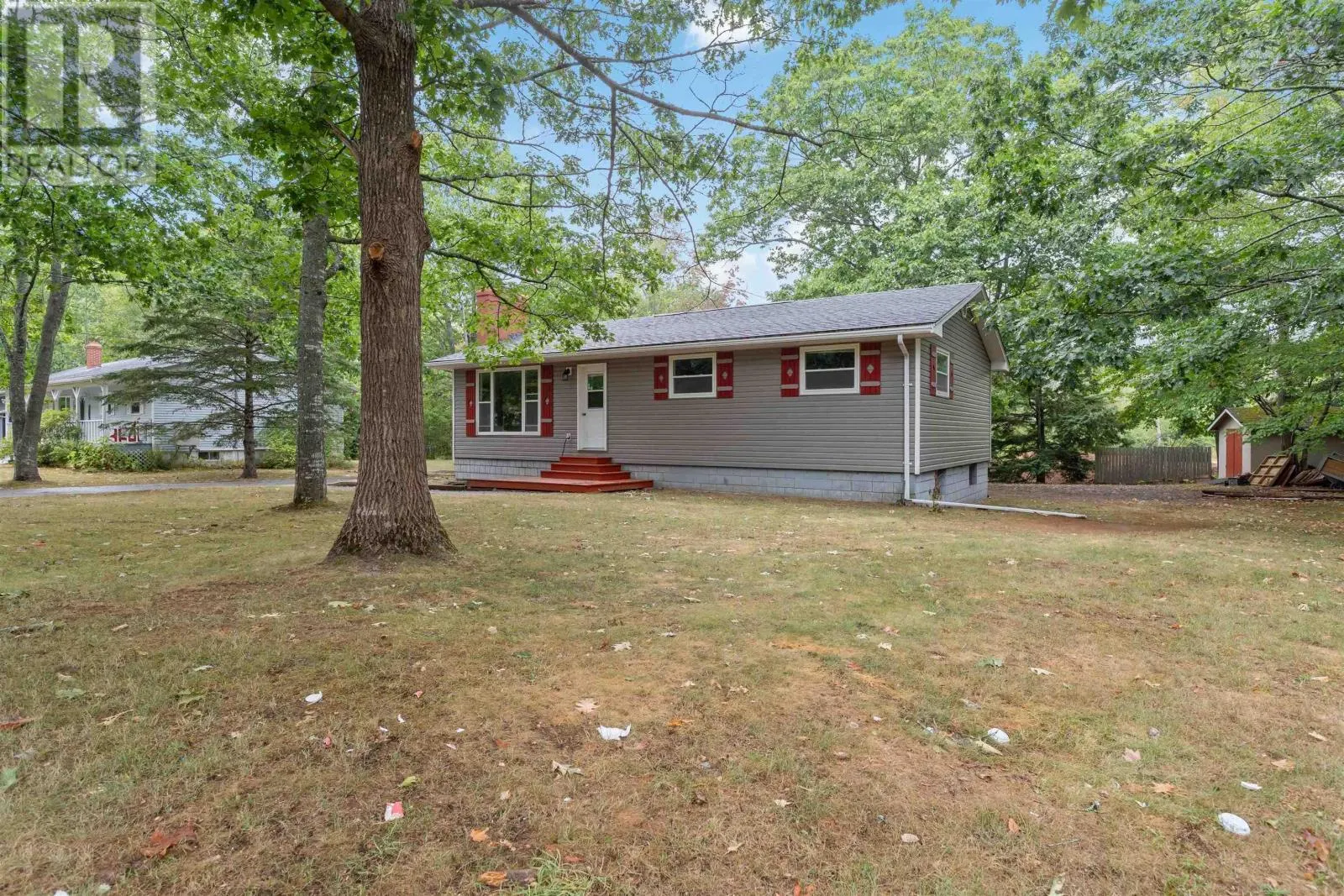 1403 Princess Cres Crescent