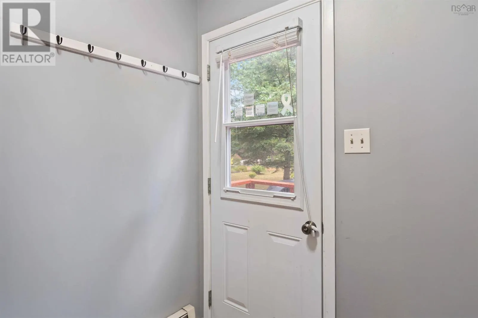 1403 Princess Cres Crescent