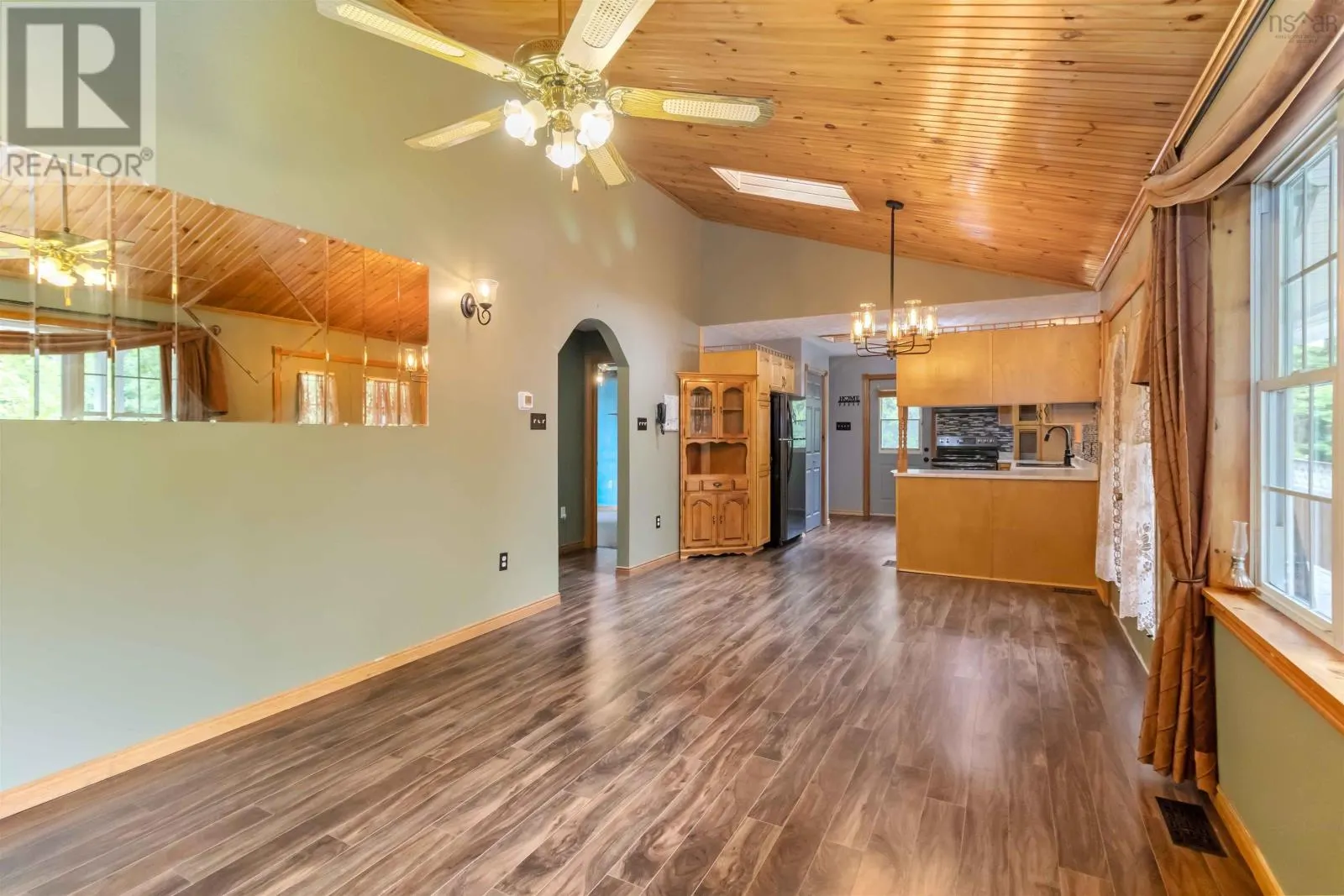 1280 Conquerall Mills Road