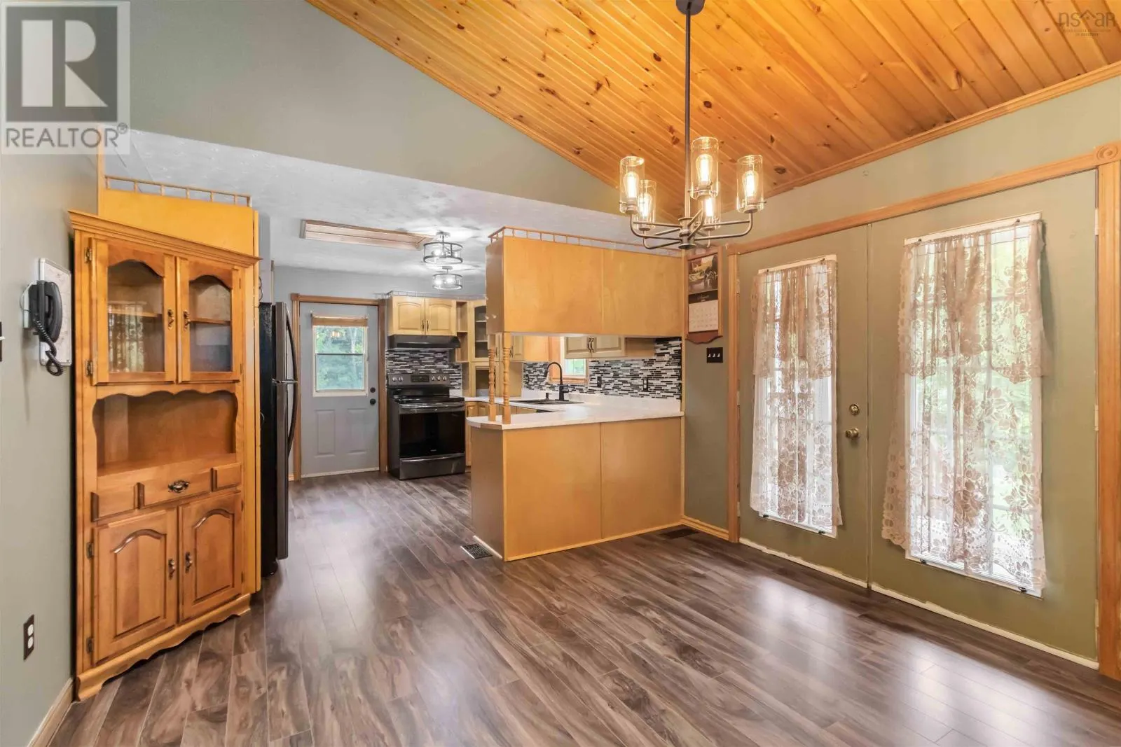 1280 Conquerall Mills Road