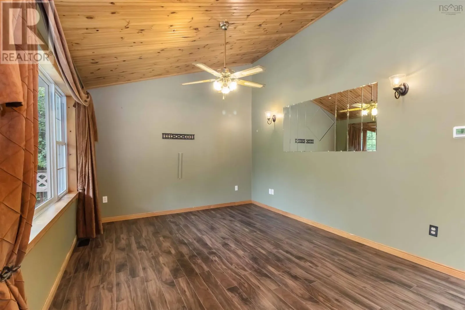 1280 Conquerall Mills Road