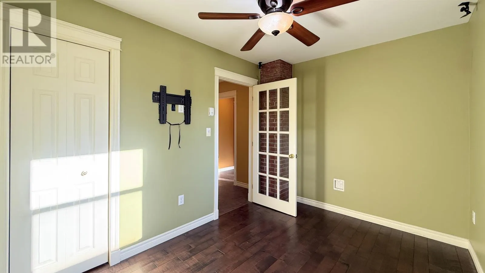 368 Greenwood Drive