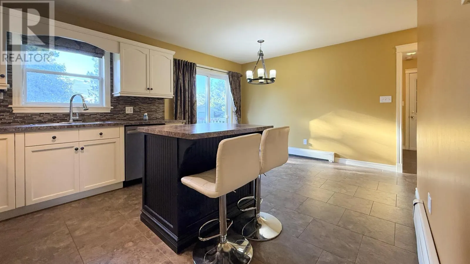 368 Greenwood Drive