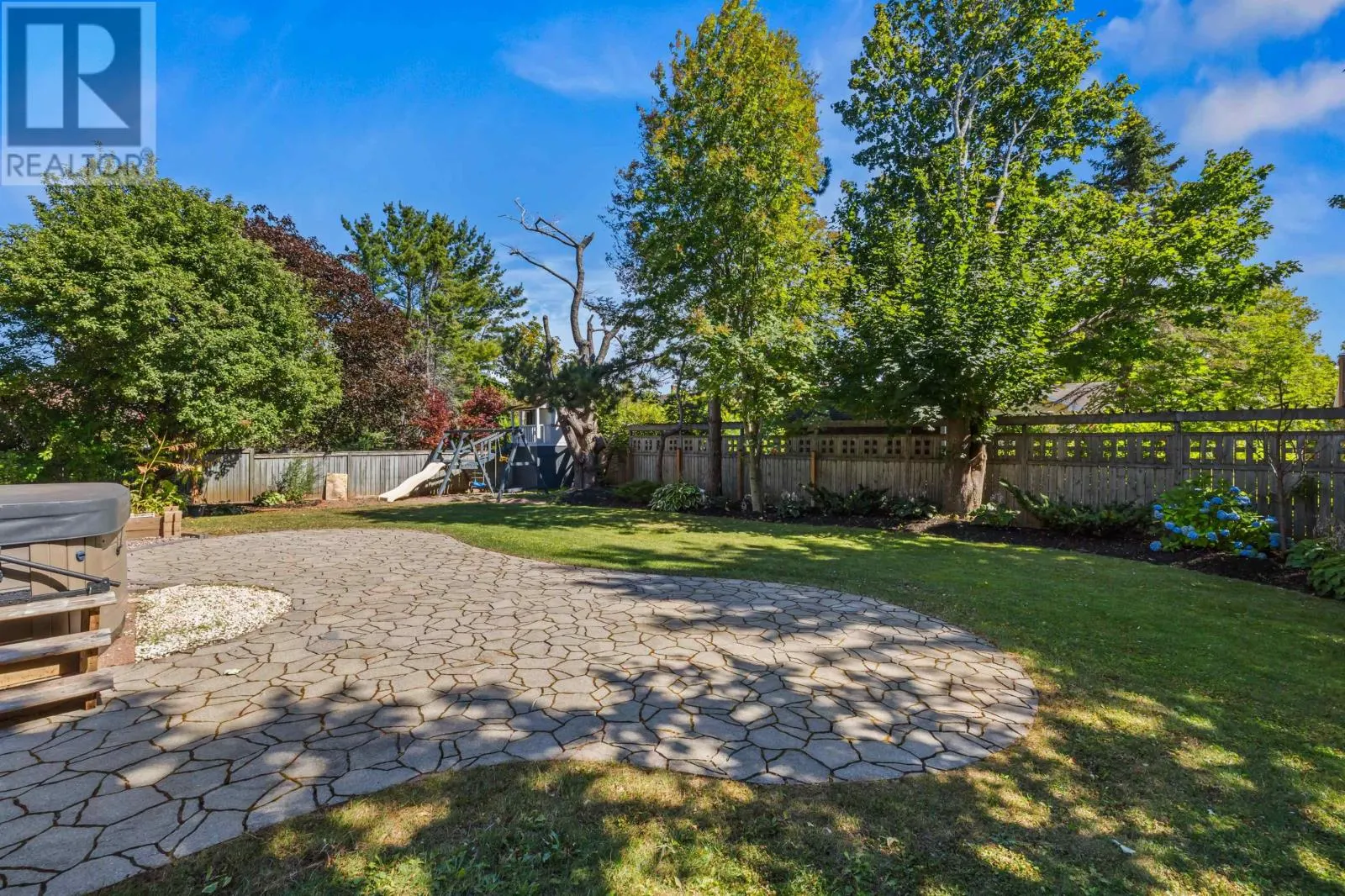 76 HUNTERS CREEK Drive