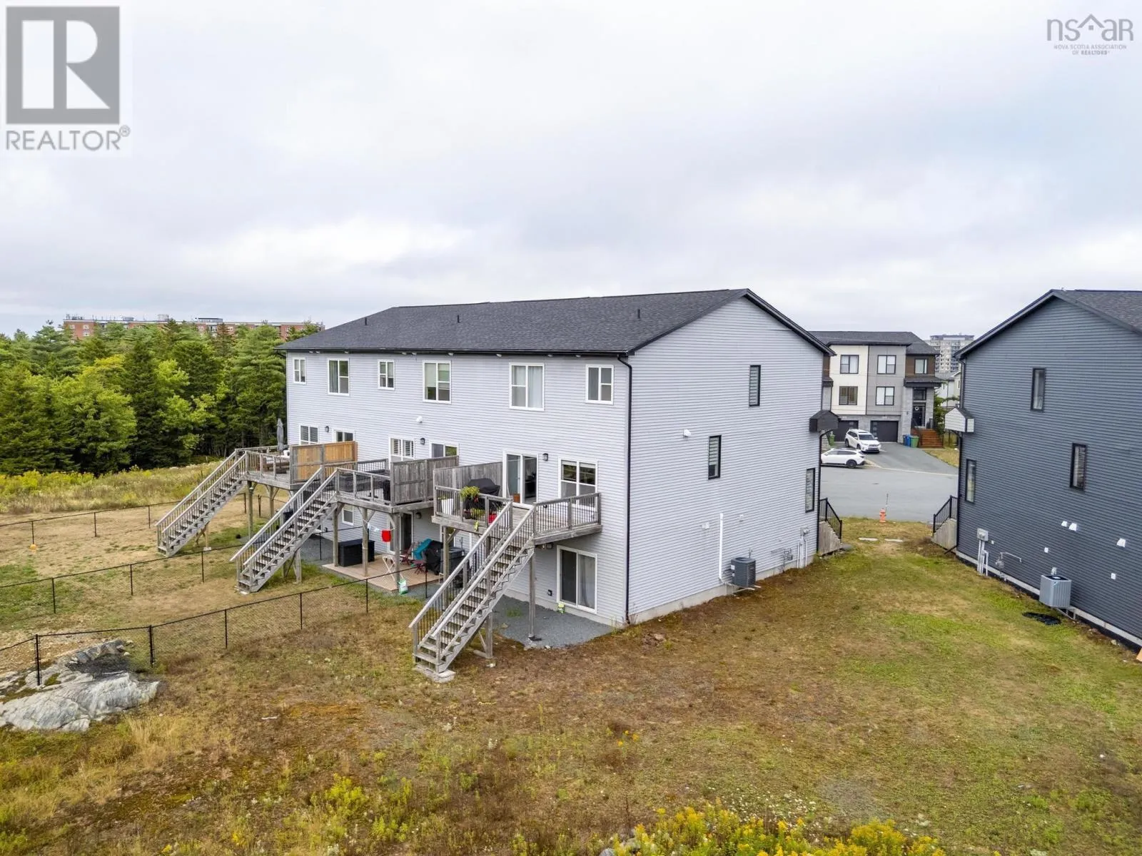 25 Alamir Court