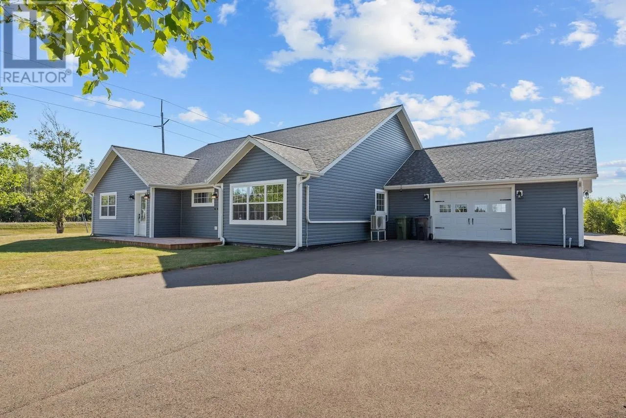 9 LAKESIDE Road