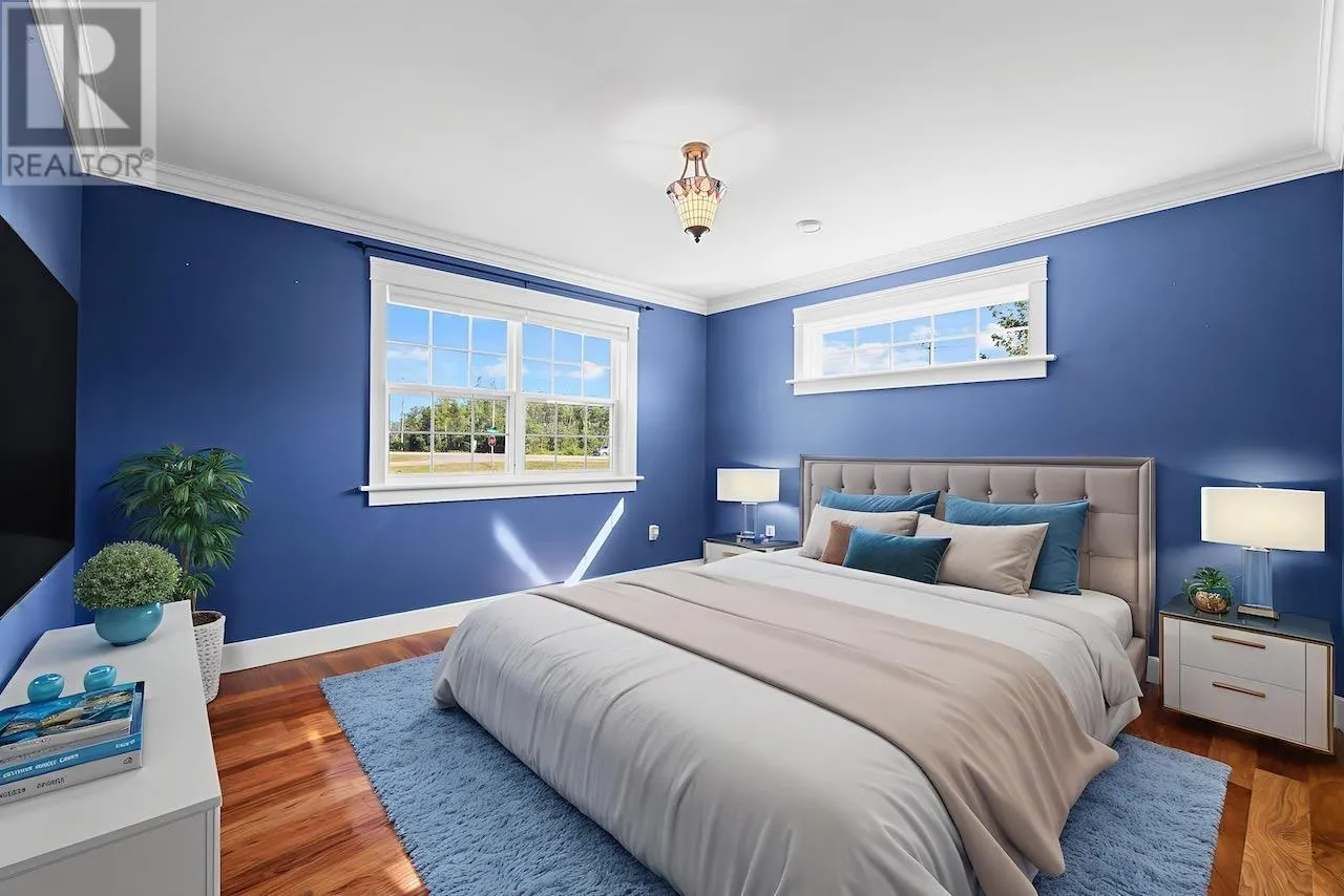 9 LAKESIDE Road