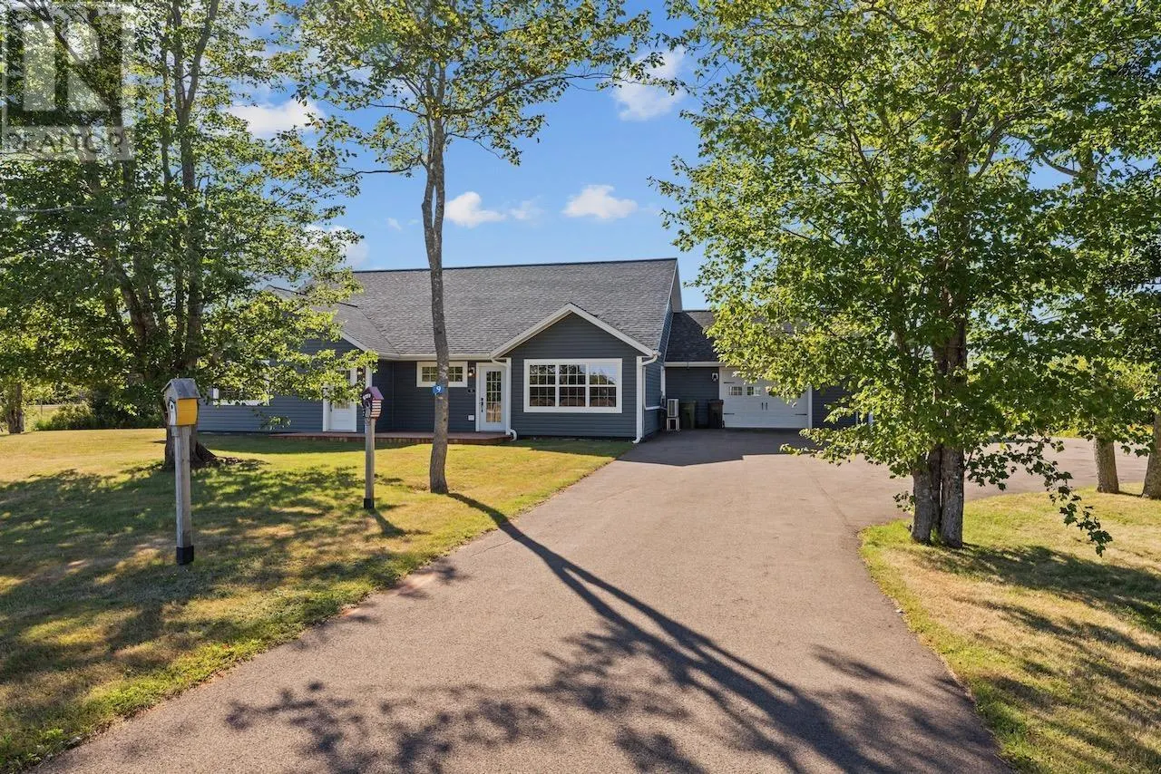 9 LAKESIDE Road