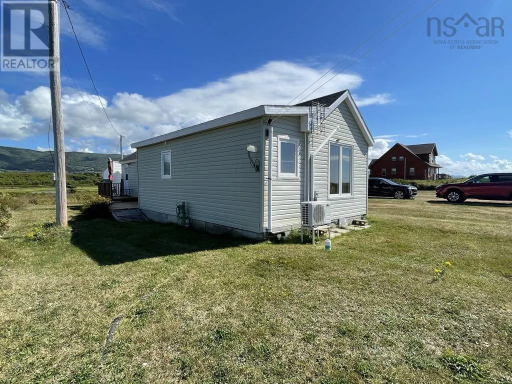 125 Cheticamp Island Road
