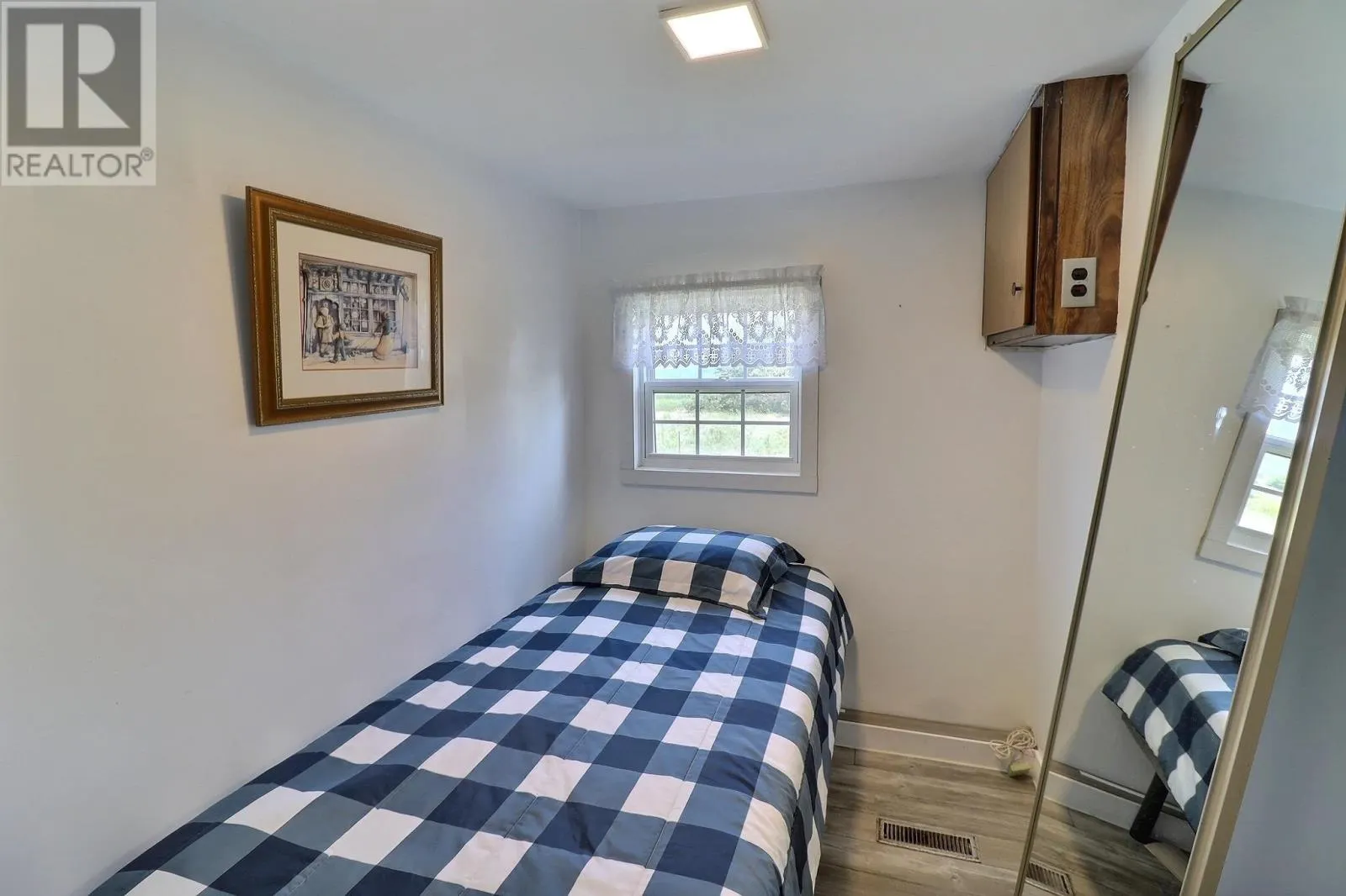 3567 RTE 3 Summerville