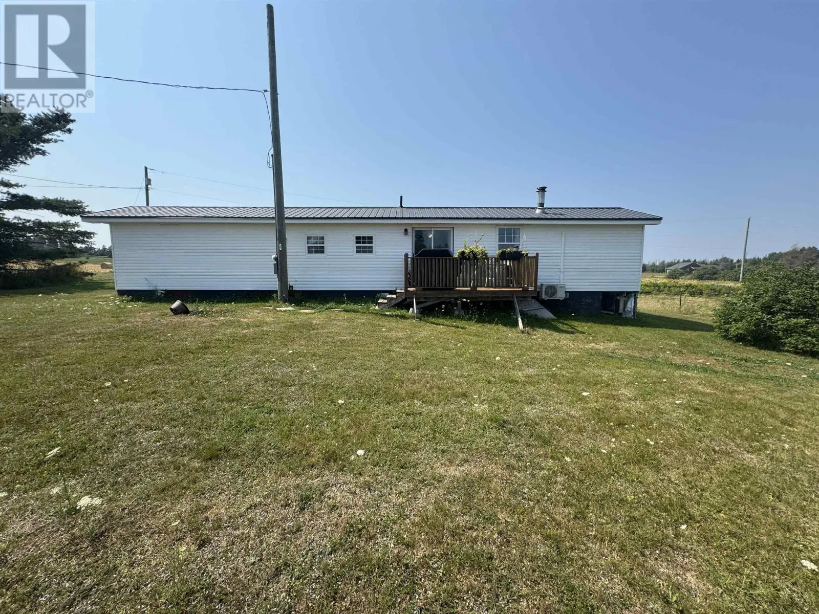 3567 RTE 3 Summerville