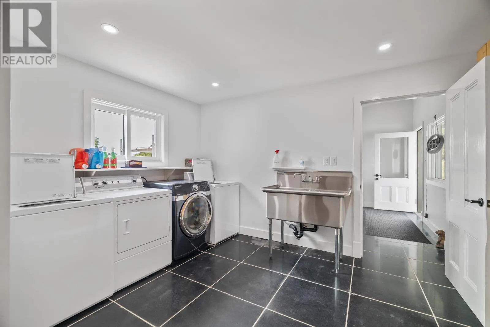 31 & 33 Nelson Street|Victoria By The Sea