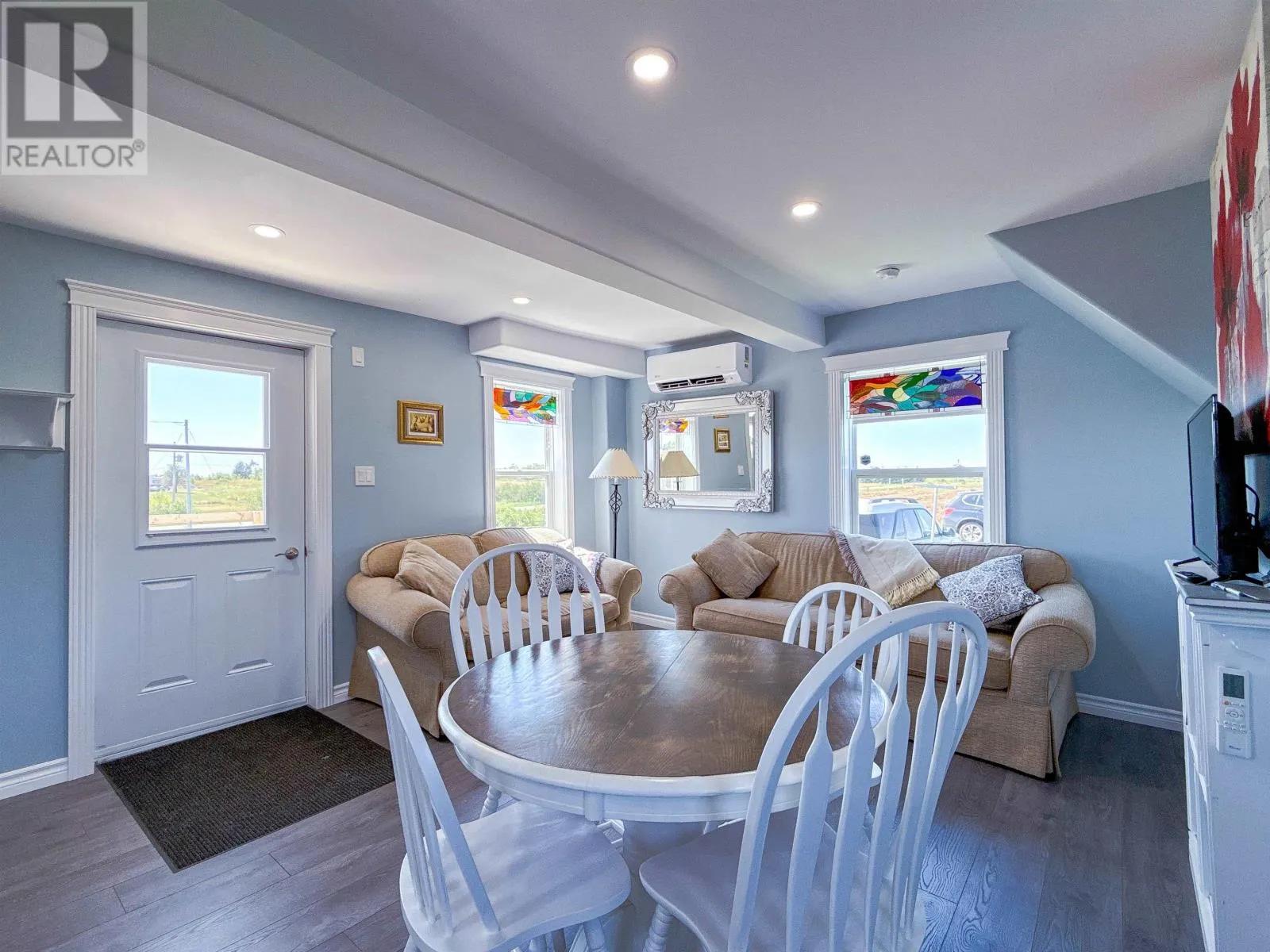 928 Buchanan Road