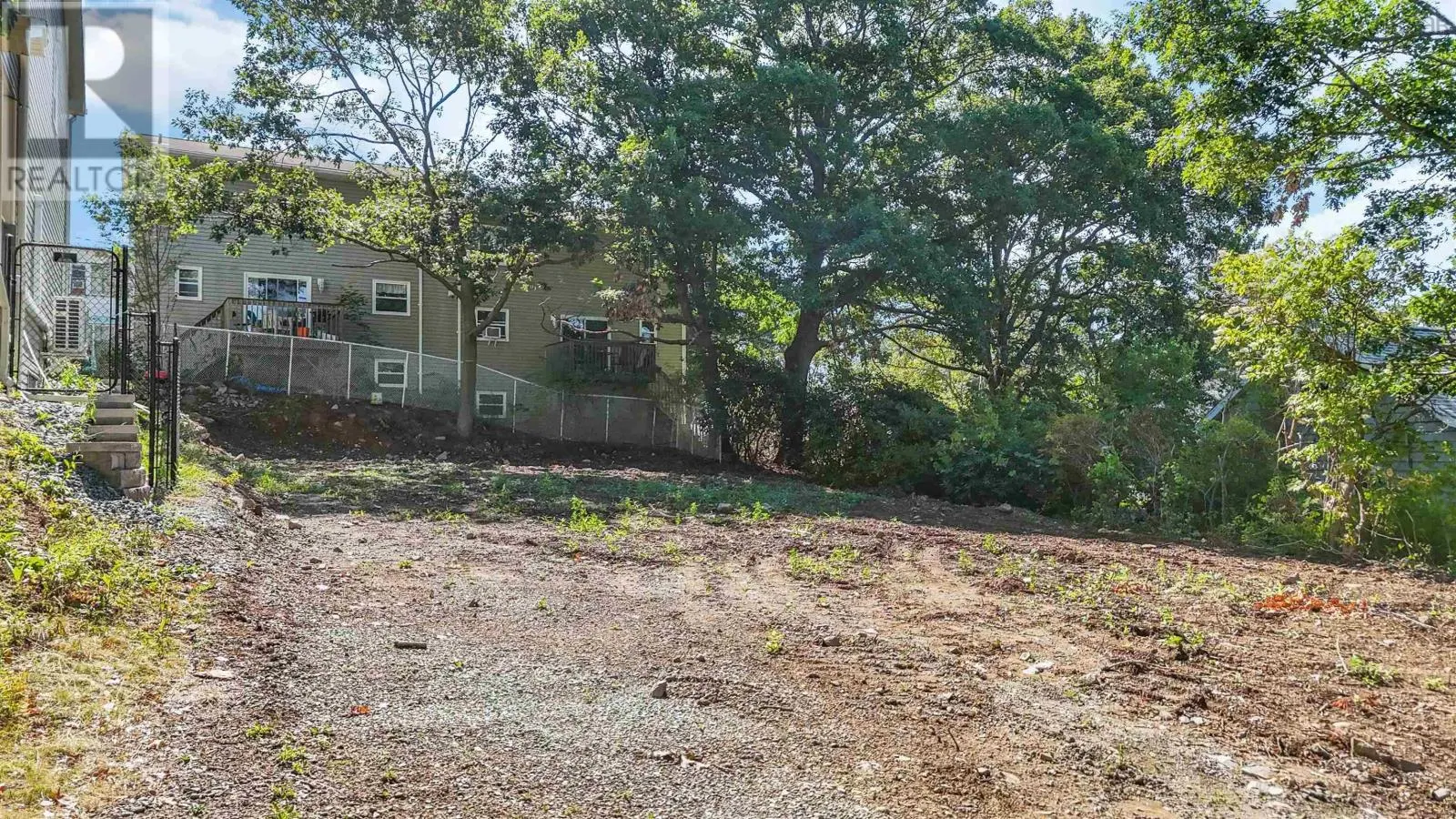 6 Springhill Road