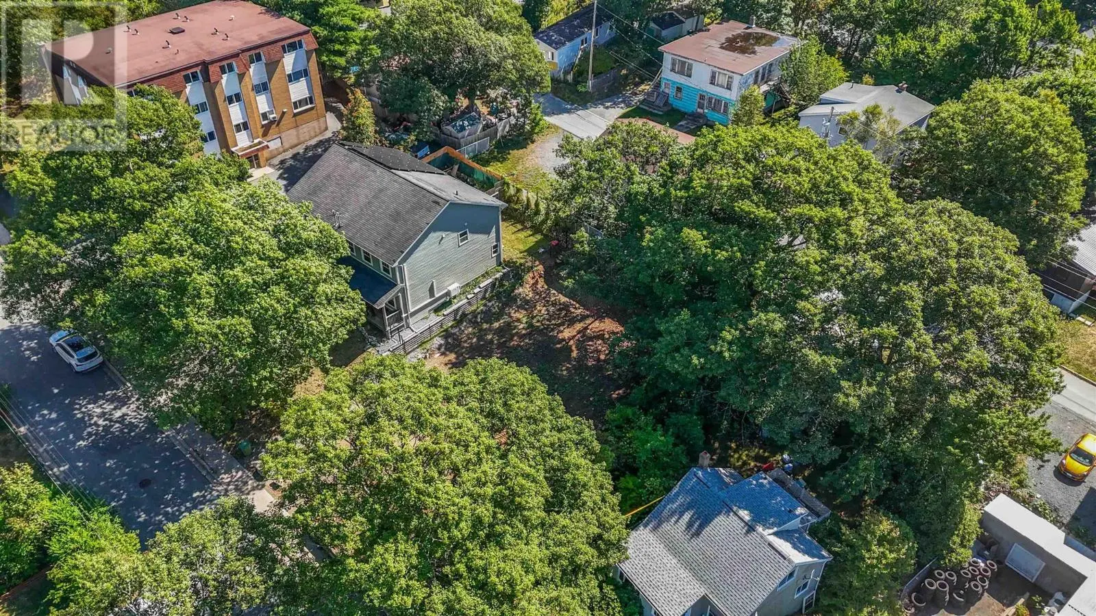 6 Springhill Road