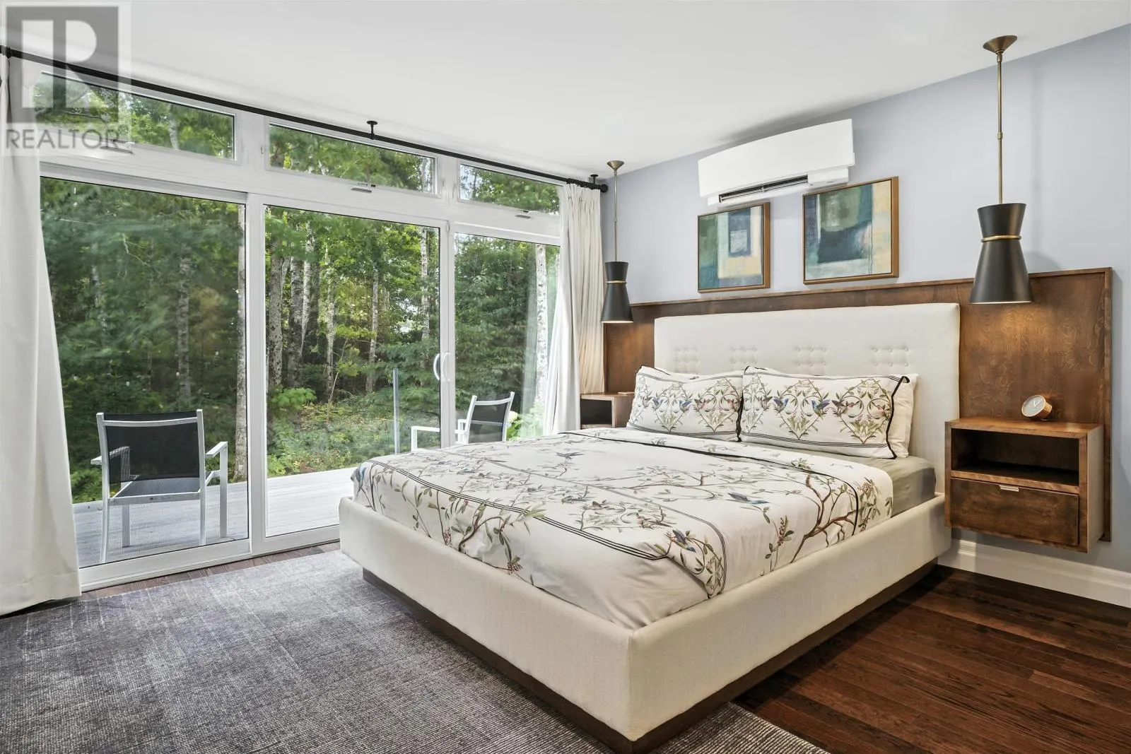 10 Lupin Lane