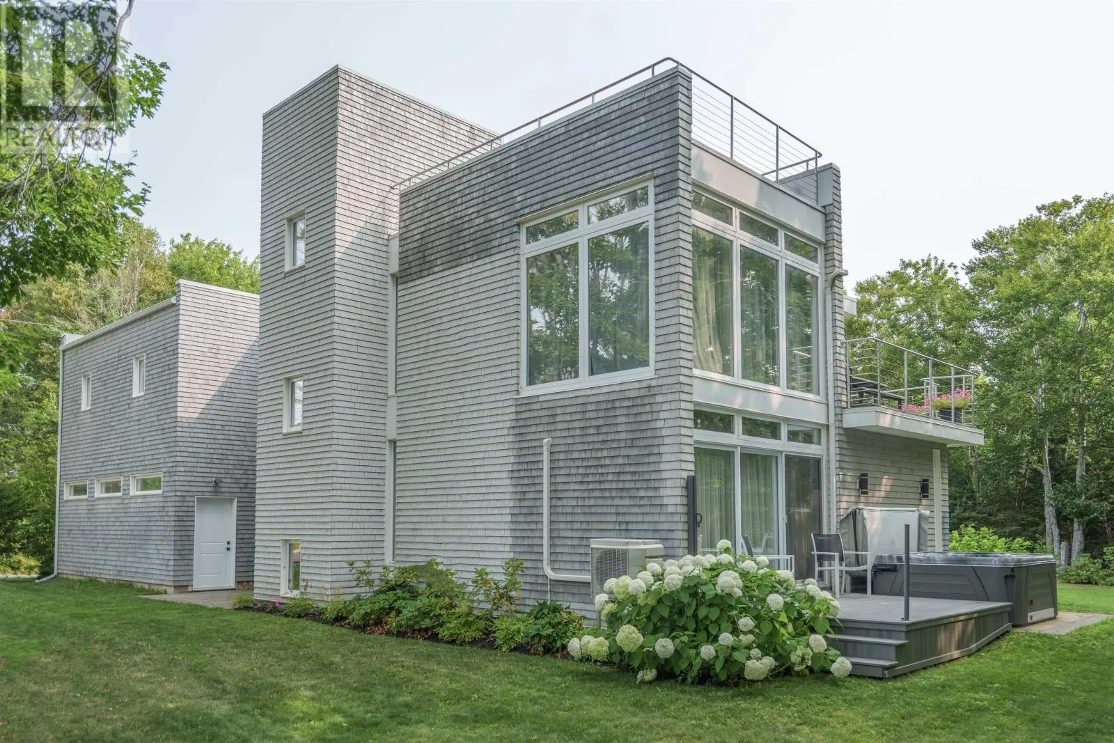 10 Lupin Lane