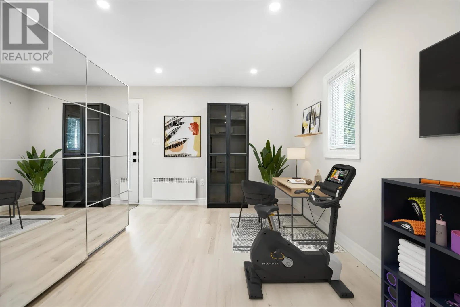 10 Lupin Lane