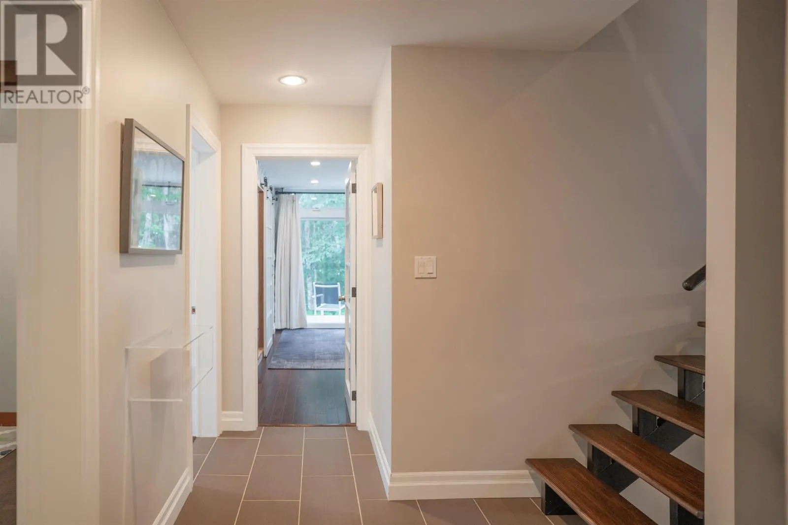 10 Lupin Lane